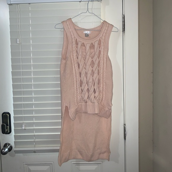 Sweater - Picture 2 of 4